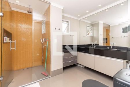 Apartamento à venda com 3 quartos, 209m² em Vila Sonia, São Paulo