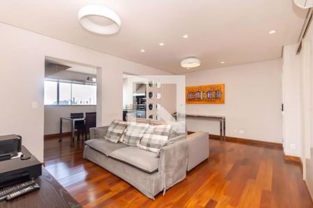 Apartamento à venda com 3 quartos, 209m² em Vila Sonia, São Paulo