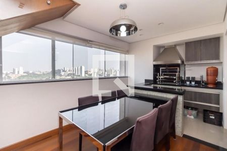 Apartamento à venda com 3 quartos, 209m² em Vila Sonia, São Paulo