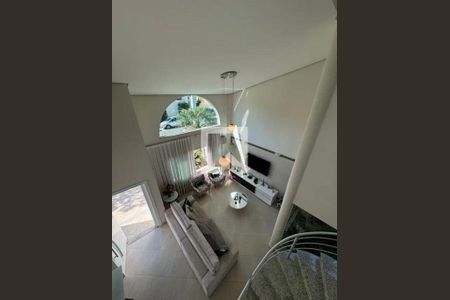 Casa à venda com 4 quartos, 292m² em Parque dos Passaros, São Bernardo do Campo