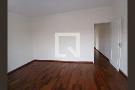 Casa à venda com 3 quartos, 209m² em Cerâmica, São Caetano do Sul