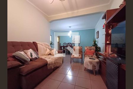 Casa à venda com 3 quartos, 162m² em Vila Carrão, São Paulo