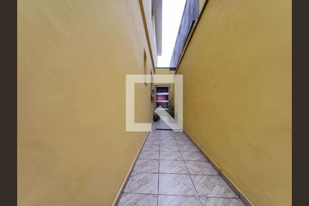Casa à venda com 3 quartos, 162m² em Vila Carrão, São Paulo