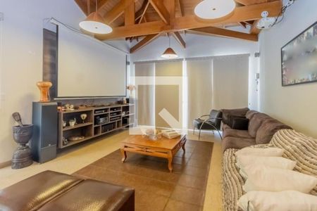 Casa à venda com 3 quartos, 540m² em Cursino, São Paulo