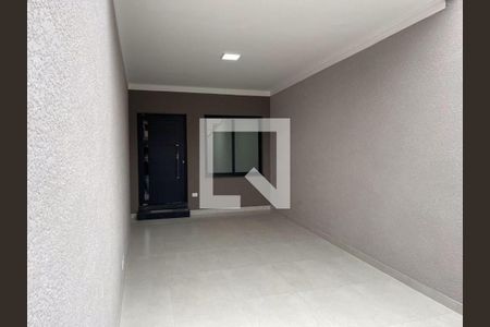 Casa à venda com 3 quartos, 158m² em Vila Carrão, São Paulo