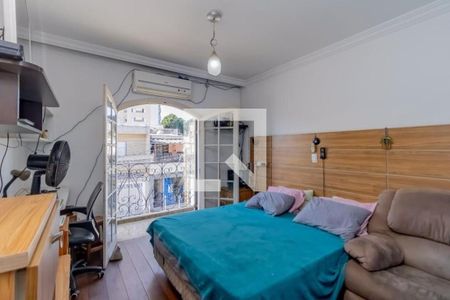 Casa à venda com 4 quartos, 385m² em Vila Canero, São Paulo