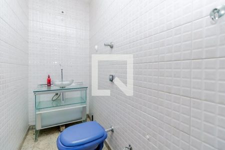 Casa à venda com 4 quartos, 385m² em Vila Canero, São Paulo