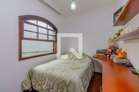 Casa à venda com 4 quartos, 385m² em Vila Canero, São Paulo