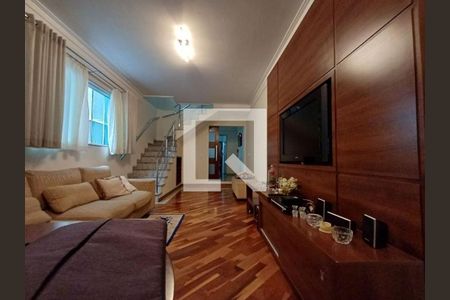 Casa à venda com 3 quartos, 139m² em Jardim Textil, São Paulo