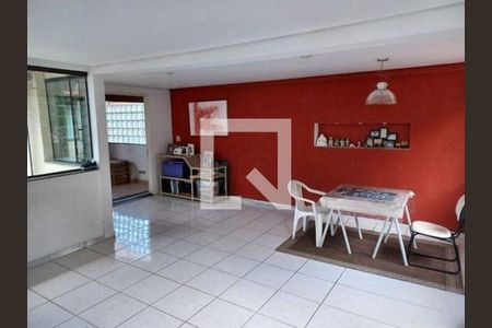 Casa à venda com 4 quartos, 250m² em Parque Terra Nova, São Bernardo do Campo