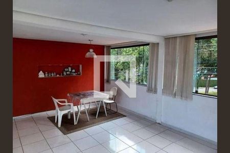 Casa à venda com 4 quartos, 250m² em Parque Terra Nova, São Bernardo do Campo