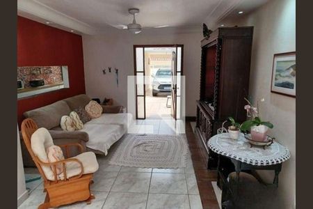 Casa à venda com 4 quartos, 250m² em Parque Terra Nova, São Bernardo do Campo