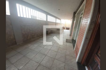 Casa à venda com 4 quartos, 451m² em Jardim Record, São Paulo