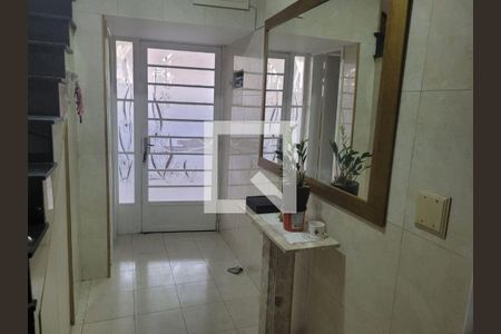 Casa à venda com 4 quartos, 451m² em Jardim Record, São Paulo