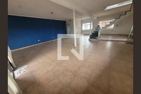 Casa à venda com 4 quartos, 451m² em Jardim Record, São Paulo