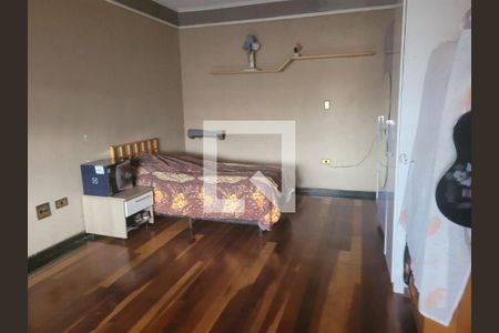 Casa à venda com 4 quartos, 451m² em Jardim Record, São Paulo