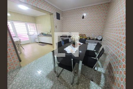 Casa à venda com 4 quartos, 451m² em Jardim Record, São Paulo