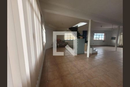 Casa à venda com 4 quartos, 451m² em Jardim Record, São Paulo