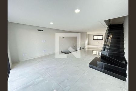 Casa à venda com 3 quartos, 230m² em Jardim Valdibia, São Bernardo do Campo