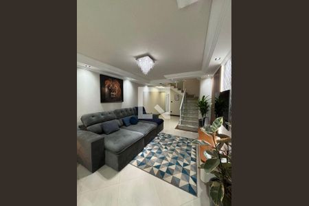 Casa à venda com 3 quartos, 247m² em Parque das Nações, Santo André