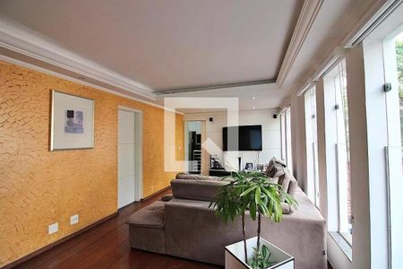 Casa à venda com 4 quartos, 238m² em Nova Petrópolis, São Bernardo do Campo