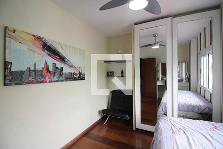 Casa à venda com 4 quartos, 238m² em Nova Petrópolis, São Bernardo do Campo