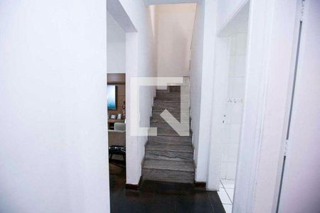 Casa à venda com 3 quartos, 170m² em Nova Petrópolis, São Bernardo do Campo