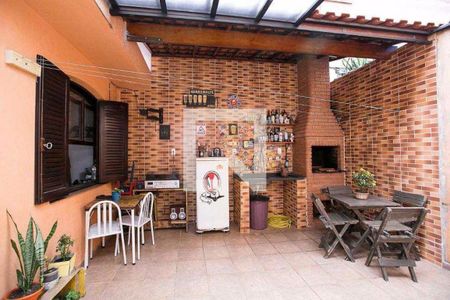 Casa à venda com 3 quartos, 170m² em Nova Petrópolis, São Bernardo do Campo