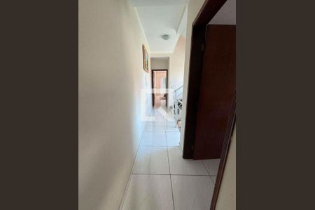 Casa à venda com 3 quartos, 285m² em Nova Petrópolis, São Bernardo do Campo