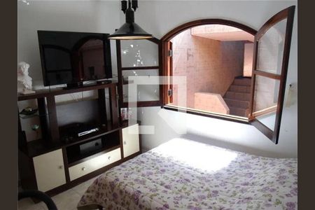Casa à venda com 3 quartos, 190m² em Baeta Neves, São Bernardo do Campo