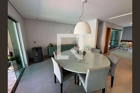 Casa à venda com 4 quartos, 314m² em Independência, São Bernardo do Campo