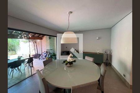 Casa à venda com 4 quartos, 314m² em Independência, São Bernardo do Campo