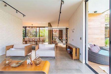 Casa à venda com 4 quartos, 502m² em Cursino, São Paulo