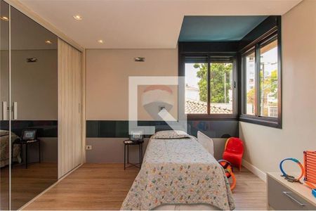 Casa à venda com 4 quartos, 502m² em Cursino, São Paulo