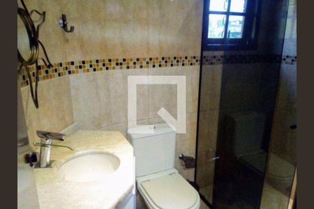 Casa à venda com 4 quartos, 180m² em Vila Camilópolis, Santo André