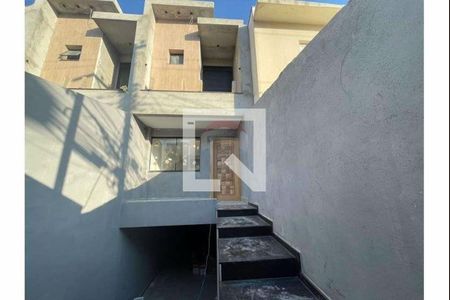 Casa à venda com 3 quartos, 207m² em Vila Esperança, São Paulo