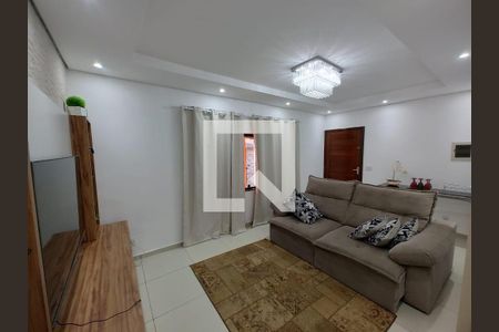 Casa à venda com 3 quartos, 160m² em Vila Antonieta, São Paulo