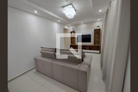 Casa à venda com 3 quartos, 160m² em Vila Antonieta, São Paulo