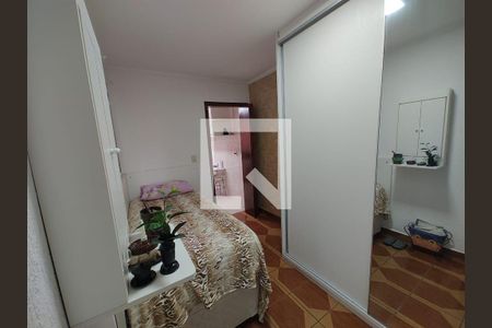 Casa à venda com 3 quartos, 160m² em Vila Antonieta, São Paulo