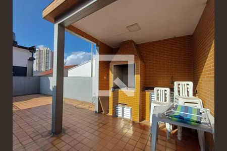 Casa à venda com 3 quartos, 220m² em Vila Carrão, São Paulo