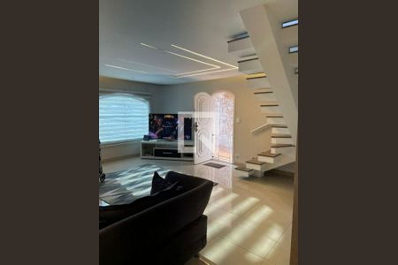 Casa para alugar com 3 quartos, 220m² em Vila Carrão, São Paulo