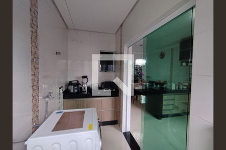 Casa à venda com 3 quartos, 187m² em Ferrazópolis, São Bernardo do Campo