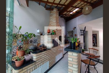 Casa à venda com 3 quartos, 187m² em Ferrazópolis, São Bernardo do Campo