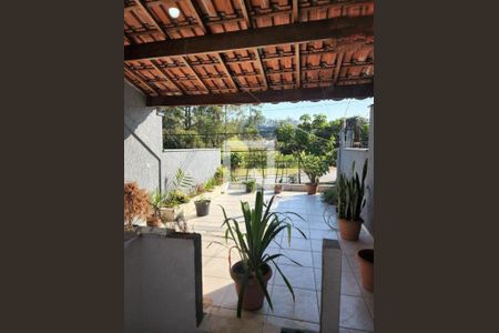 Casa à venda com 3 quartos, 160m² em Parque Terra Nova II, São Bernardo do Campo