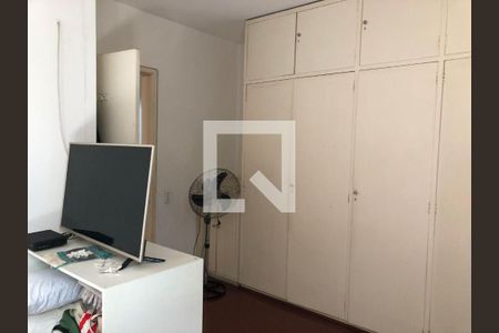 Casa à venda com 3 quartos, 194m² em Vila Elvira, São Paulo