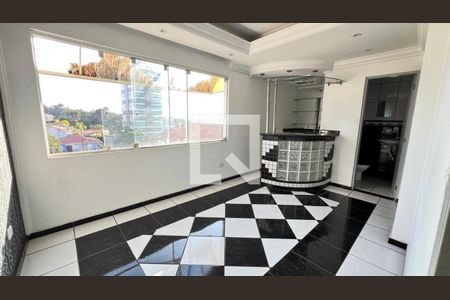 Casa à venda com 3 quartos, 231m² em Vila Dayse, São Bernardo do Campo