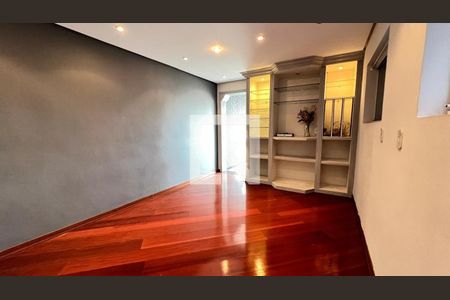 Casa à venda com 3 quartos, 231m² em Vila Dayse, São Bernardo do Campo