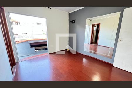 Casa à venda com 3 quartos, 231m² em Vila Dayse, São Bernardo do Campo