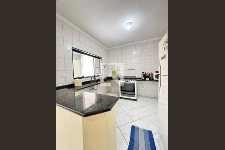 Casa para alugar com 3 quartos, 200m² em Utinga, Santo André