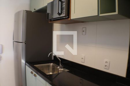 Cozinha de apartamento para alugar com 1 quarto, 41m² em Empresarial 18 do Forte, Barueri